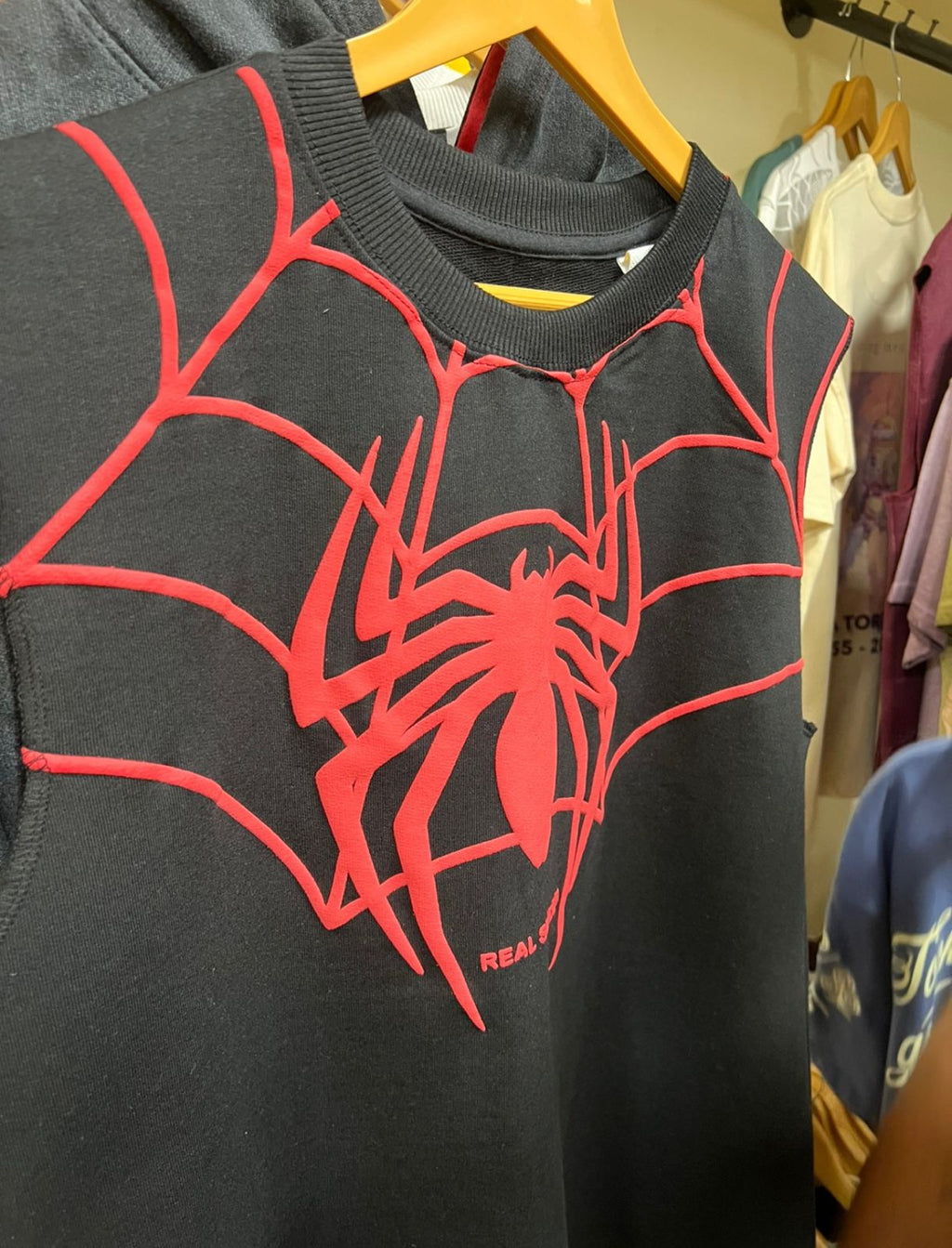 Oversized Tank-Spider Puff Print Black